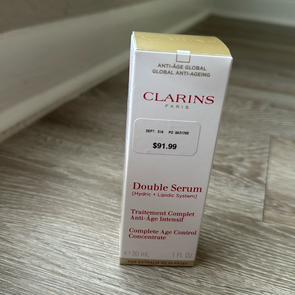 Double serum CLARINS brand new in a box never used